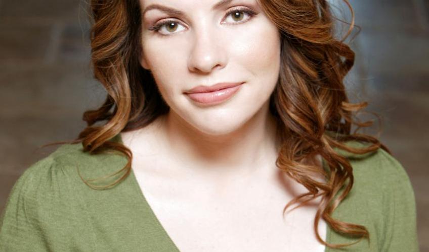 Stephenie Meyer