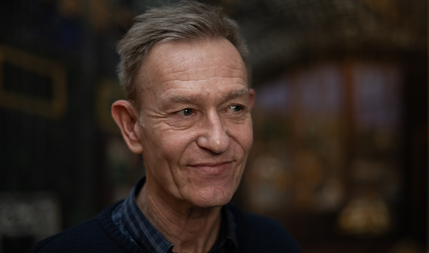Portræt af Michael Holbek