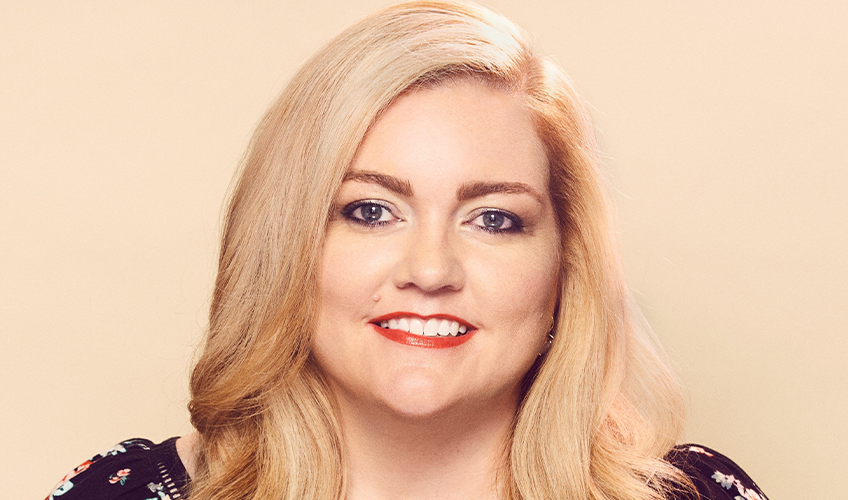 Portræt af Colleen Hoover