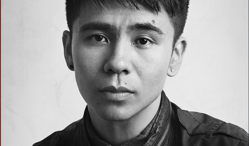 portræt af Ocean Vuong
