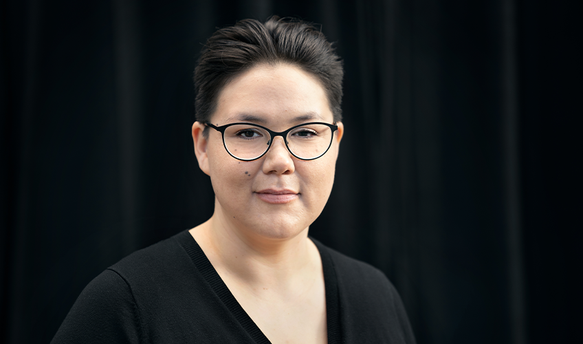 portræt af Niviaq Korneliussen