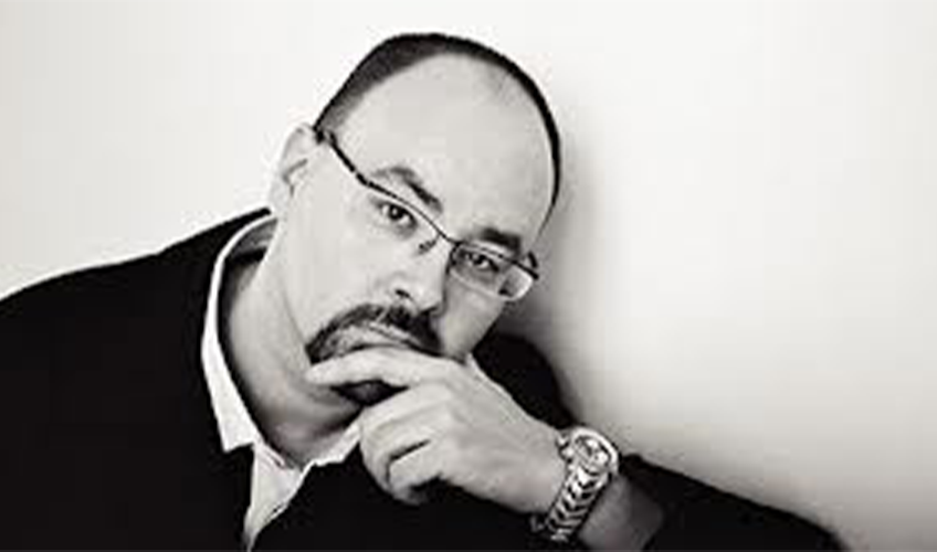 portræt af Carlos Ruiz Zafon